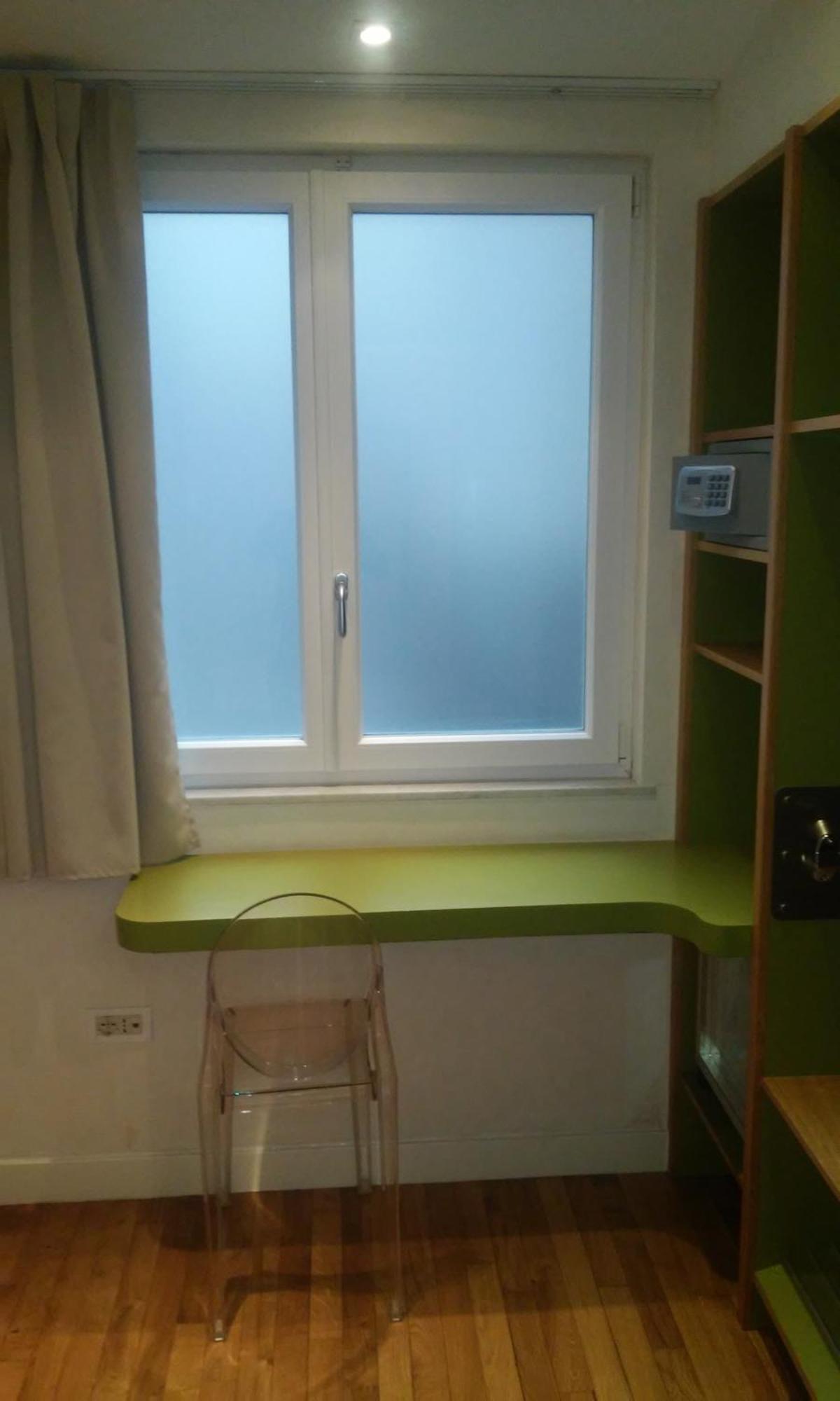 Hotel Piazza Bellini & Apartments Наполи Стая снимка